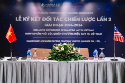 kí kết hợp tác AUT 1